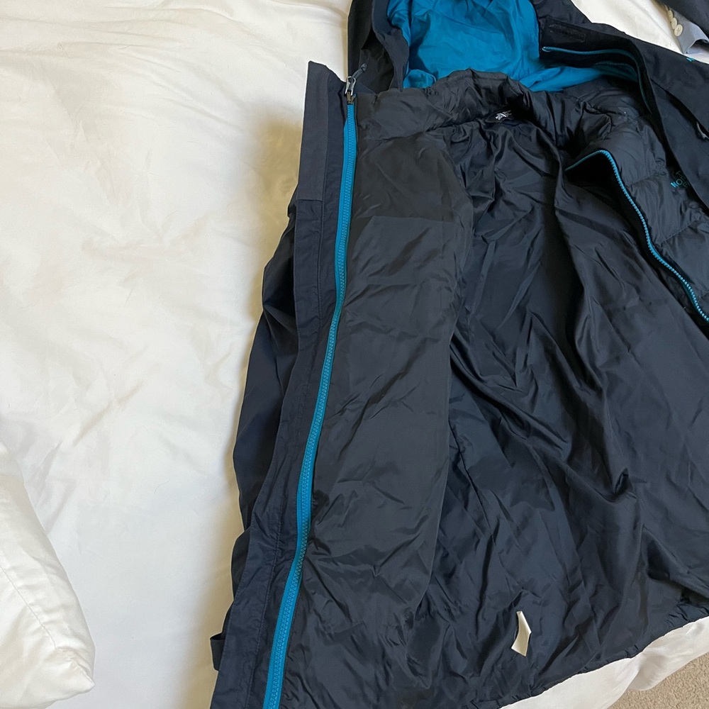 The North Face Men’s Winter Jacket 3 in 1 - Picture 12 of 15